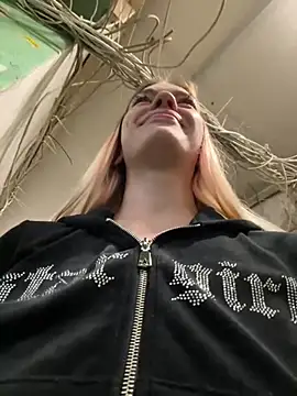 -Sexy Barbie- online show from December 29, 7:17 am