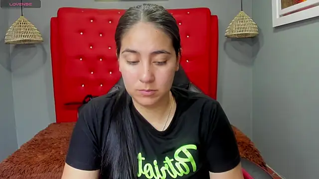 lizzaxs online show from January 21, 8:21 pm