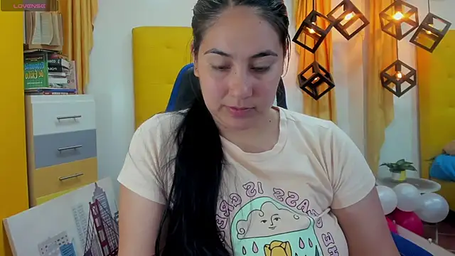 lizzaxs online show from February 20, 8:14 pm