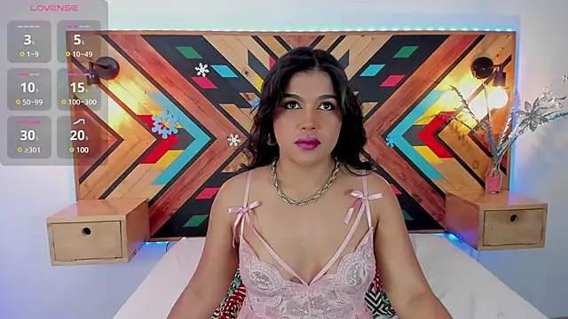 NaiirobiSwan online show from January 6, 7:45 pm