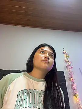 alisson carolina73 online show from July 11, 2:03 am