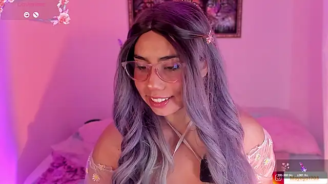 kiki cavilll online show from February 20, 2:50 pm