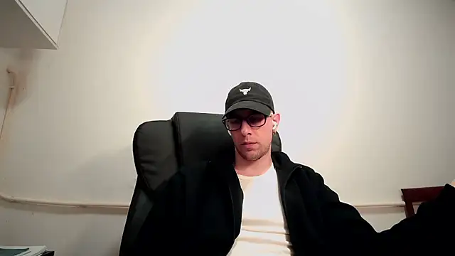 mikealcorleone online show from February 23, 8:11 pm