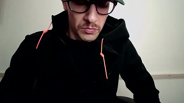 mikealcorleone online show from March 19, 9:16 pm