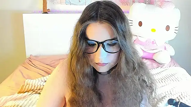 kuraii1  online show from February 7, 2:19 am