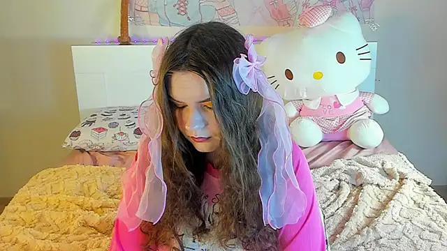 kuraii1  online show from February 22, 2:17 am