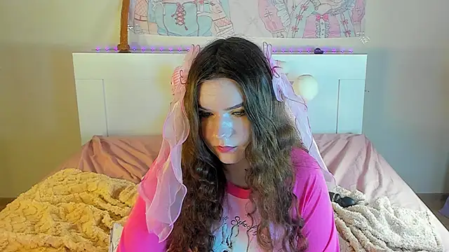 kuraii1  online show from February 22, 5:23 am