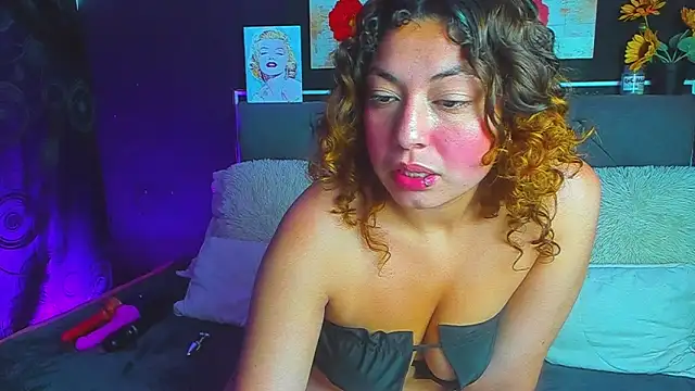 dulce celeste15 online show from March 7, 8:00 pm