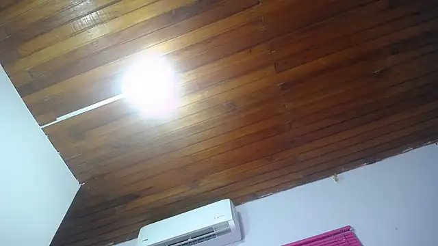 KOURTNEY-- online show from October 7, 2:31 am