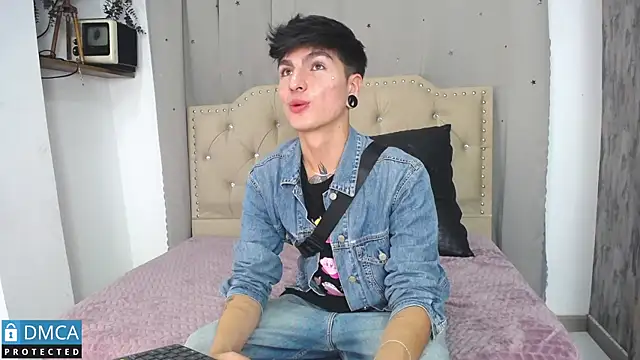 CataFox  online show from March 14, 1:16 am