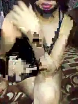 Snapshot of Arab69nikwife chatting on April 18, 3:38 pm Arab69nikwife online show from April 18, 3:38 pm