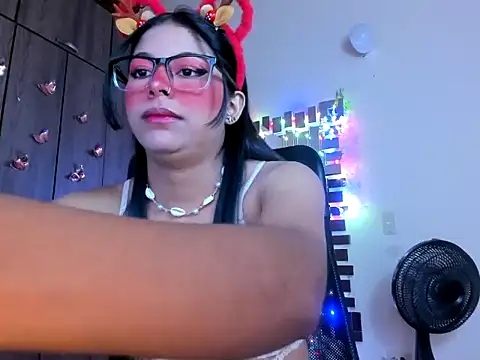  ALLYSON18  online show from December 30, 11:26 am