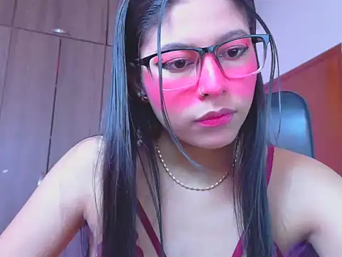 Snapshot of _ALLYSON18_ chatting on July 5, 12:12 pm ALLYSON18 online show from July 5, 12:12 pm