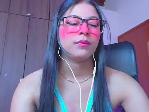 Snapshot of _ALLYSON18_ chatting on July 28, 12:48 pm ALLYSON18 online show from July 28, 12:48 pm