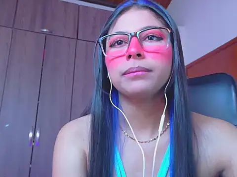 Snapshot of _ALLYSON18_ chatting on July 28, 2:13 pm ALLYSON18 online show from July 28, 2:13 pm