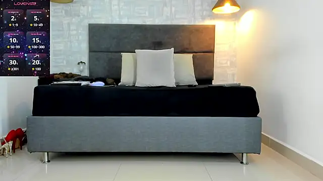 missnatash online show from February 14, 8:16 pm