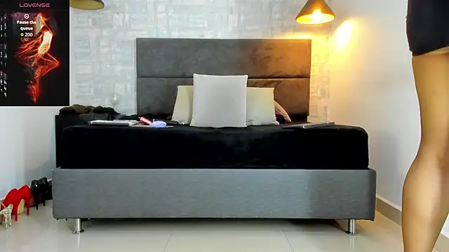 Snapshot of missnatash chatting on April 19, 3:22 pm missnatash online show from April 19, 3:22 pm