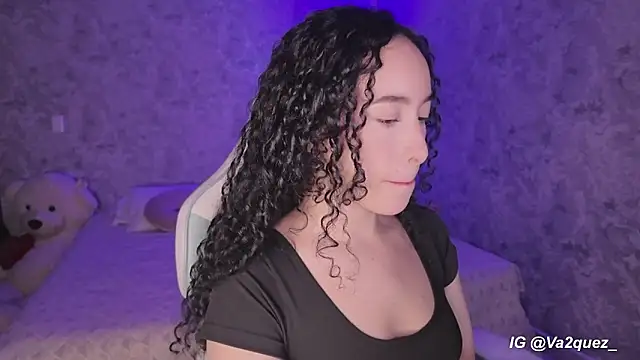 Heyloreley online show from March 14, 3:01 am