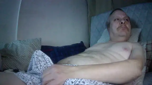 amylrmm1903 online show from March 9, 9:36 pm