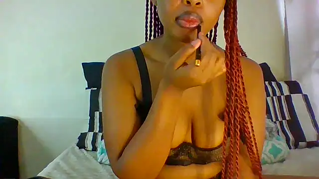 Snapshot of NickyBabes chatting on November 24, 7:41 am NickyBabes online show from November 24, 7:41 am