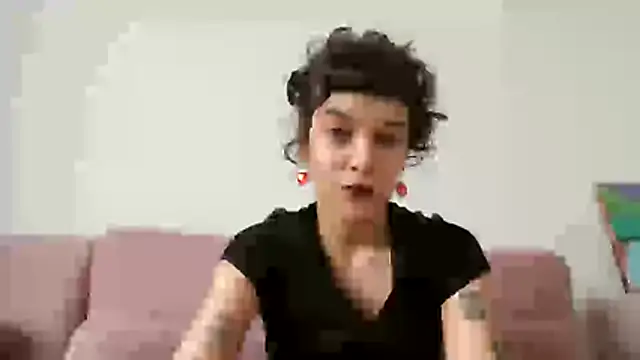 kimmykink online show from January 5, 6:00 pm