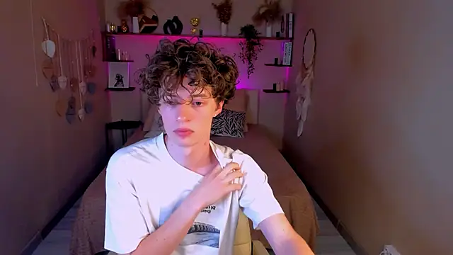 LukeSweet online show from July 24, 10:24 am