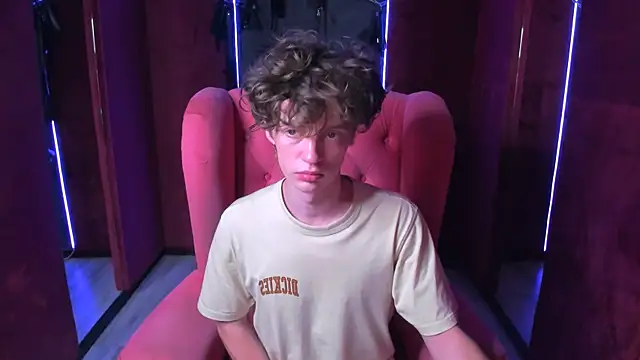 LukeSweet online show from July 28, 2:24 pm