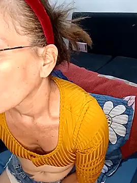 Snapshot of JessyCospXXX chatting on March 18, 12:19 pm JessyCospXXX online show from March 18, 12:19 pm