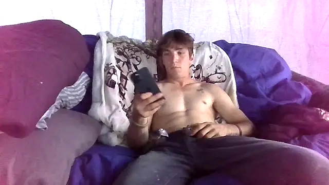 snakers32 online show from March 18, 7:10 pm