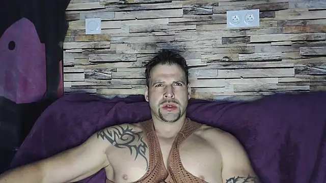 XxBigboybandxX online show from March 15, 6:14 am