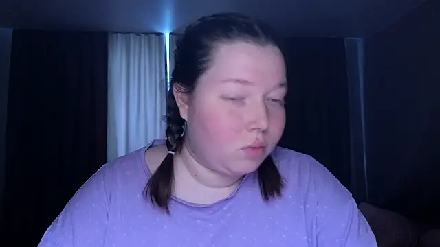 Snapshot of Blush_Lolaa chatting on February 16, 12:01 pm Blush Lolaa online show from February 16, 12:01 pm