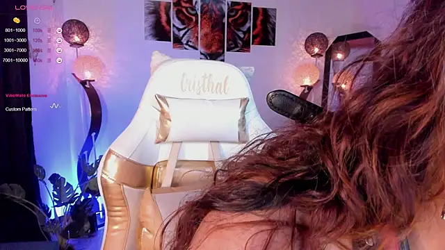 cristhall suseej   online show from February 10, 2:41 am