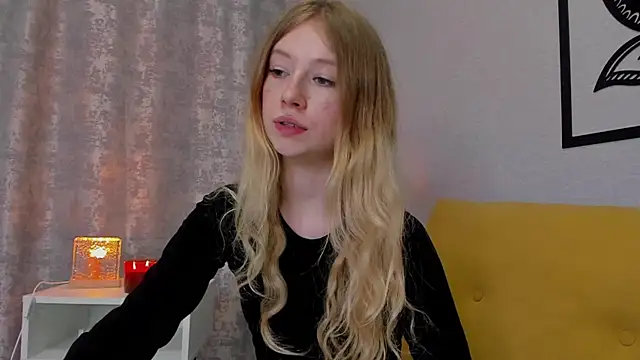 minidivaa  online show from February 21, 7:43 pm