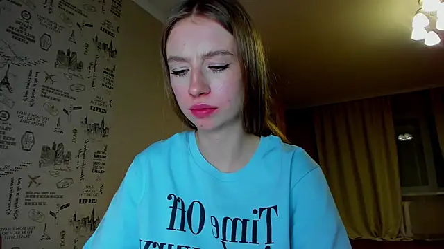 minidivaa  online show from January 9, 10:44 pm