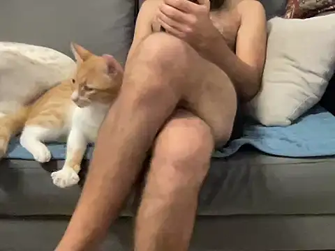 4small4inchlol online show from September 27, 12:15 am