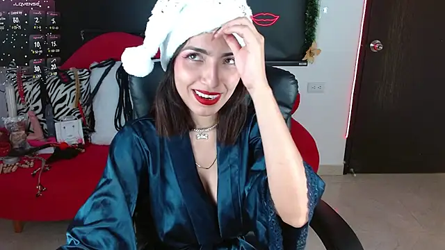Carolaine69  online show from December 5, 2:11 pm
