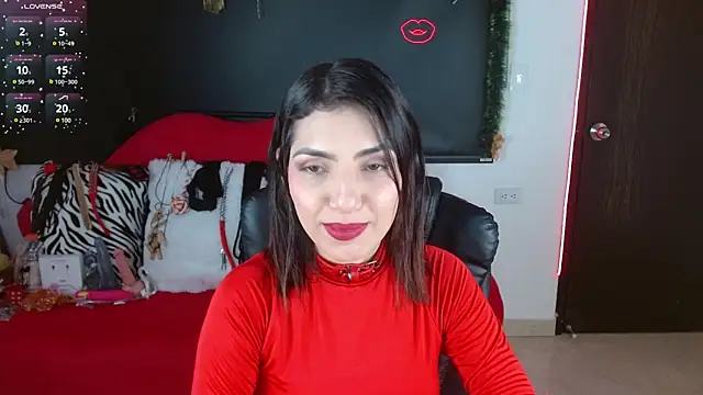 Carolaine69  online show from January 3, 1:58 pm