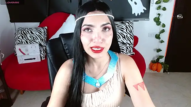 Snapshot of Carolaine69_ chatting on October 22, 1:44 pm Carolaine69  online show from October 22, 1:44 pm