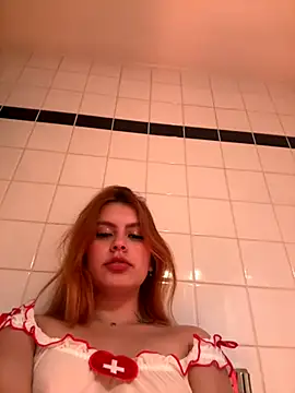 Isa smeraldy online show from September 26, 11:20 pm