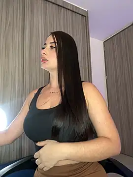 Libia James online show from December 11, 9:23 pm