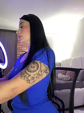 Libia James online show from September 22, 9:50 pm