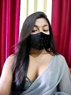 Snapshot of Myra-sen chatting on April 4, 5:16 am Myra-sen online show from April 4, 5:16 am