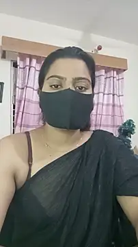 Snapshot of Amisha-2 chatting on May 17, 7:21 pm Amisha-2 online show from May 17, 7:21 pm