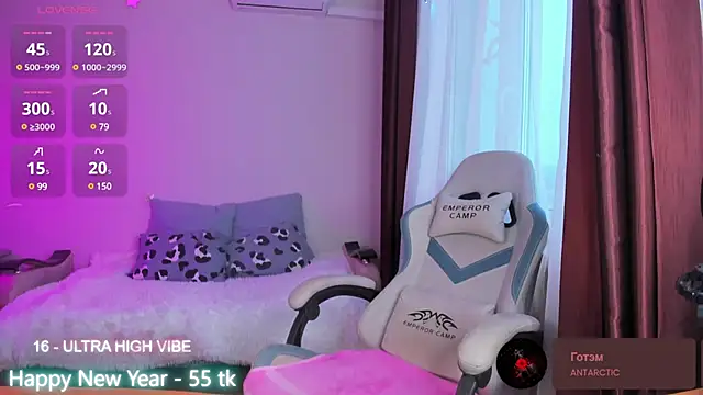 ms allison w online show from January 2, 11:31 am