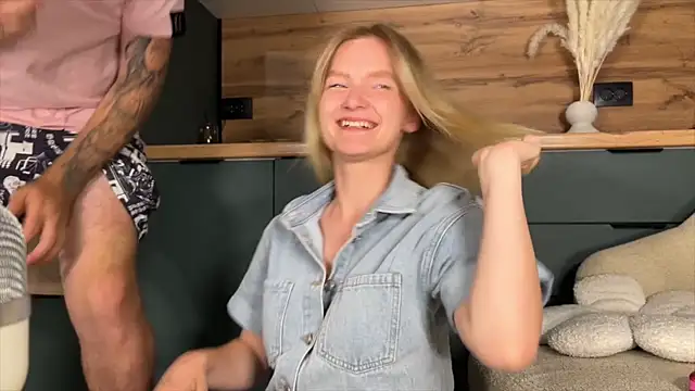 Adelovenick online show from July 10, 6:43 pm
