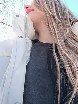 Snapshot of AvaShayy chatting on February 23, 9:00 am AvaShayy online show from February 23, 9:00 am