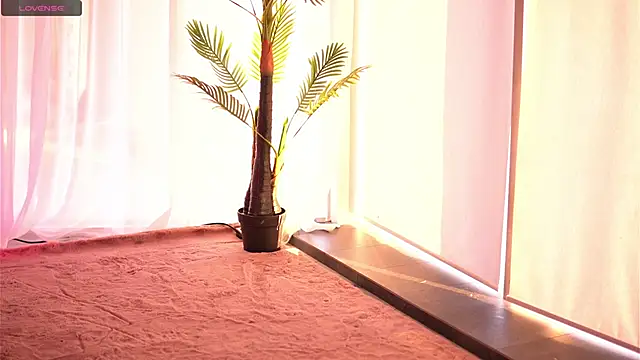 Snapshot of AvaShayy chatting on March 20, 4:51 am AvaShayy online show from March 20, 4:51 am