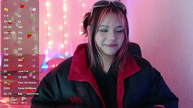 mixie cute online show from January 7, 9:46 pm