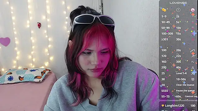 mixie cute online show from February 23, 6:45 pm