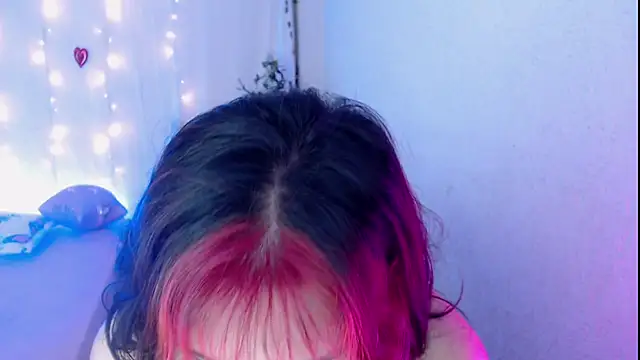 mixie cute online show from February 27, 9:36 pm